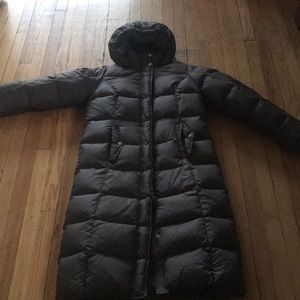Eddie Bauer goose down brown puffer jacket